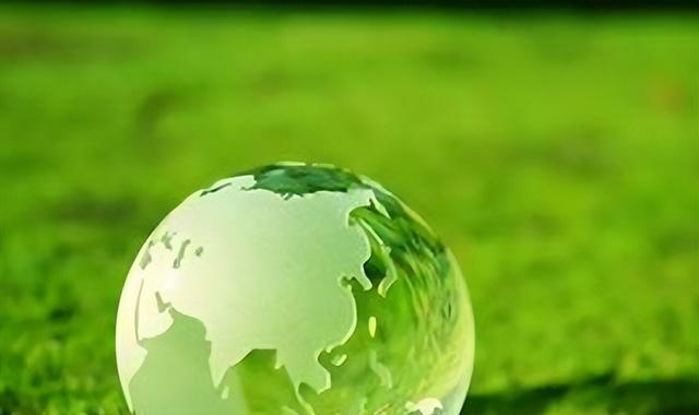 关于旅顺足球特色小镇带动区域经济快速增长的信息