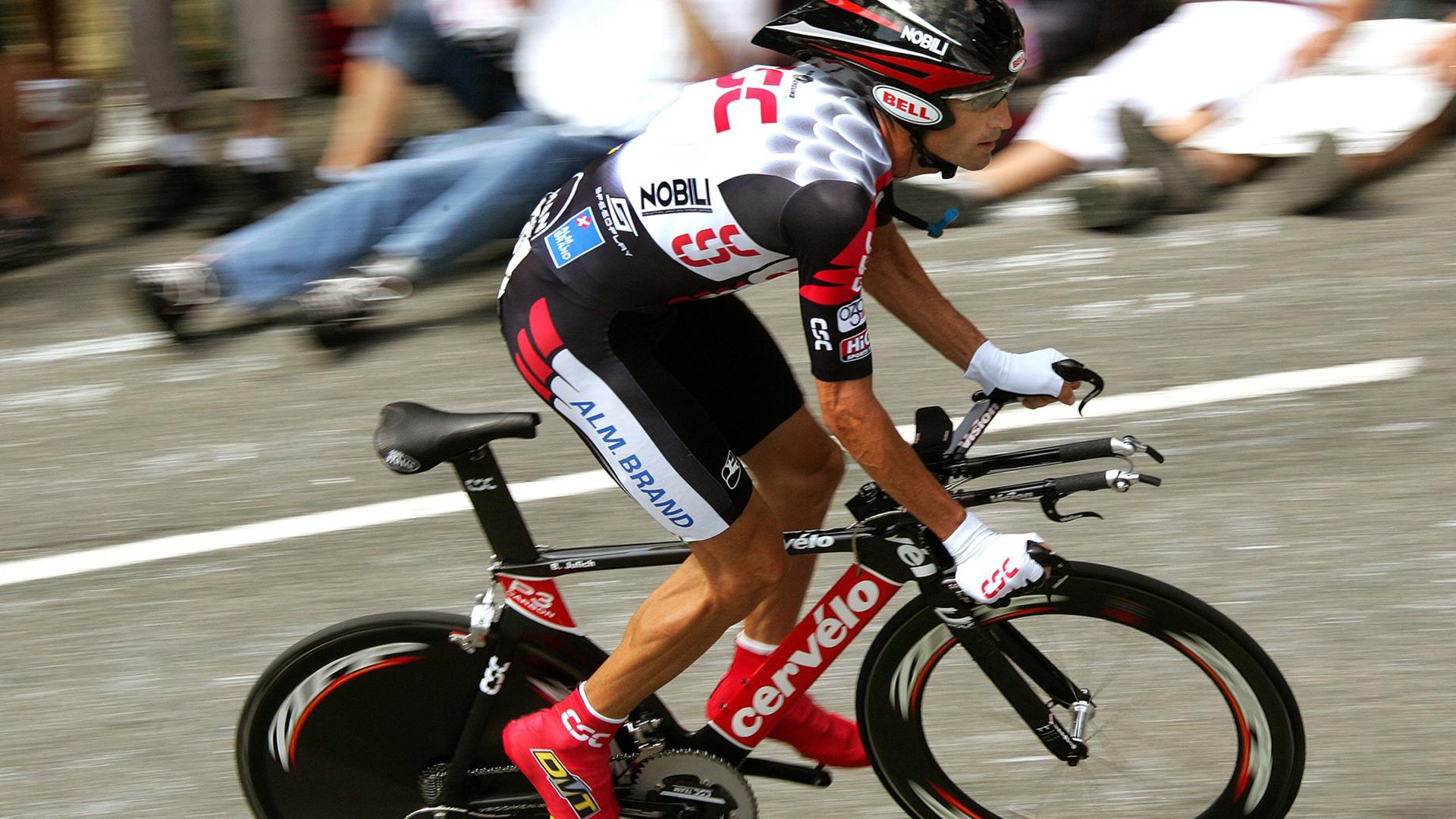 新西兰全黑队的比赛节奏由速度与精准推动,新西兰全黑队宣传视频